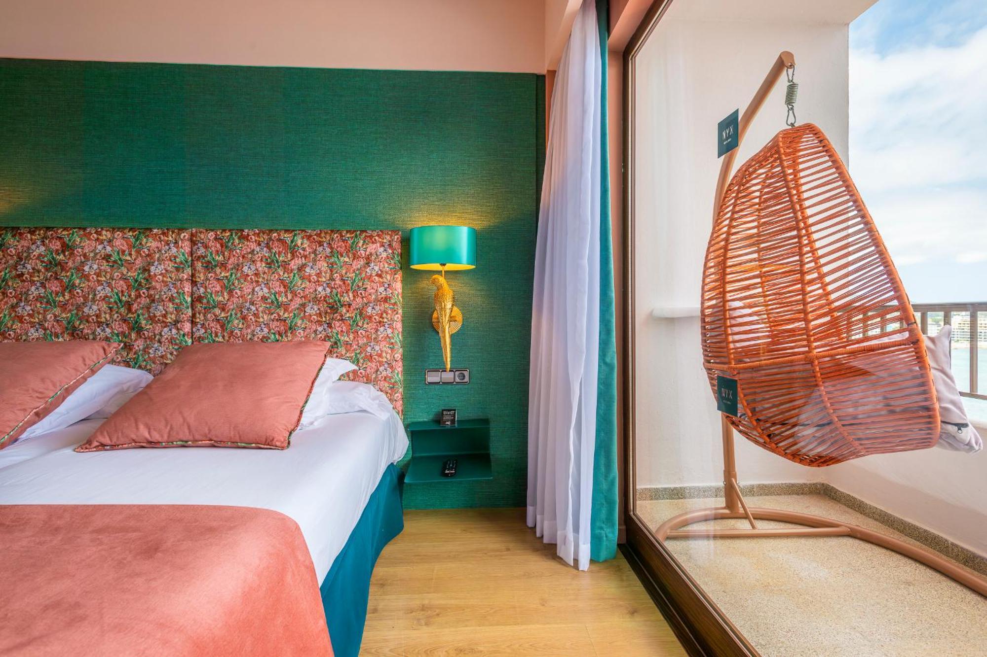 Nyx Hotel Ibiza By Leonardo Hotels-Adults Only Sant Antoni de Portmany Екстериор снимка