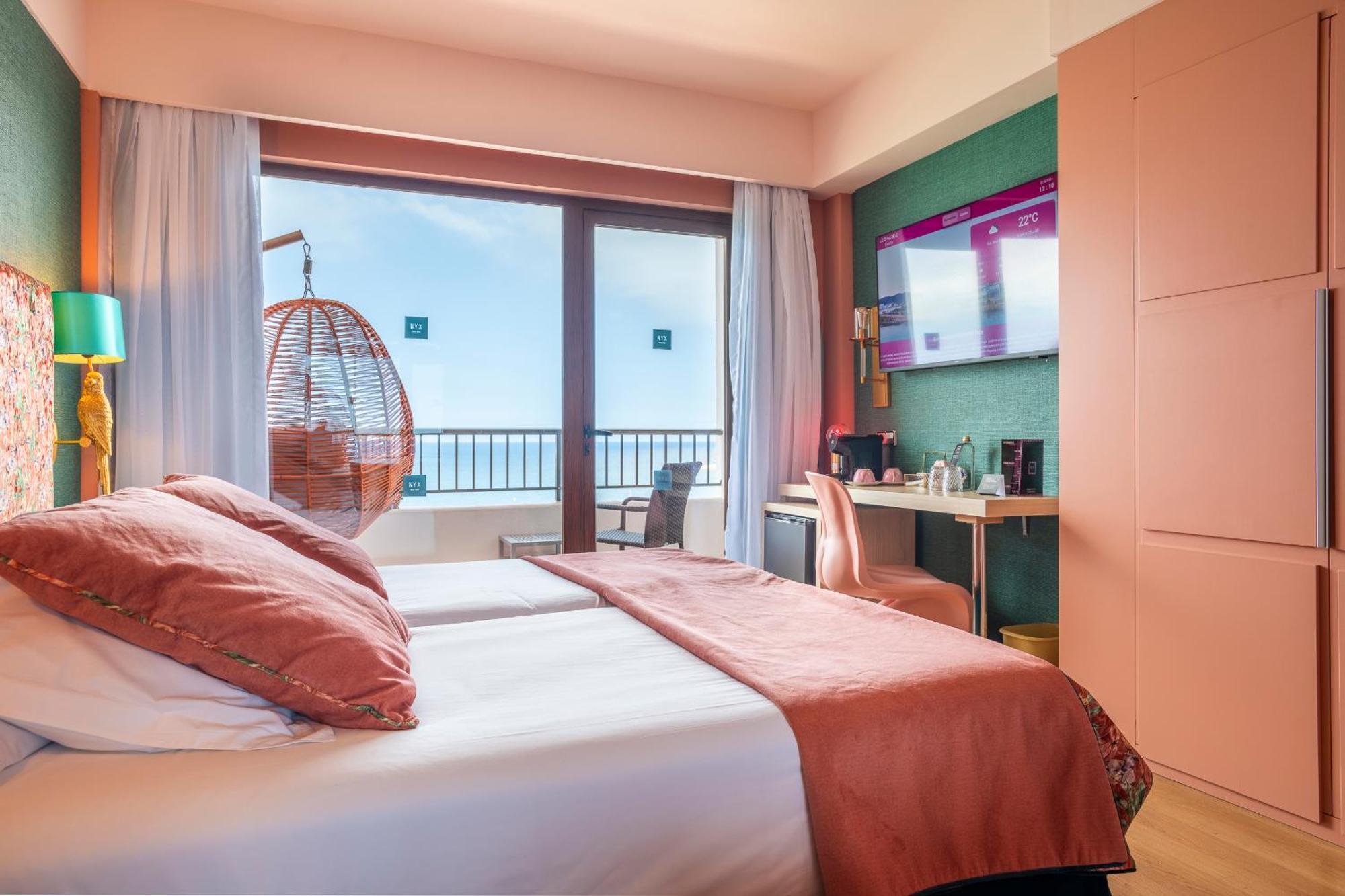 Nyx Hotel Ibiza By Leonardo Hotels-Adults Only Sant Antoni de Portmany Екстериор снимка
